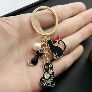 Chic Black Enamel Cat Keychain with Pearl Accents - NEW - 3.39 in L x 1.18 in W